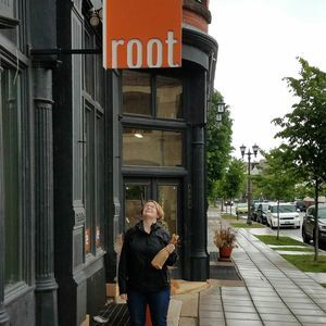 Meet your Posher, Valerie